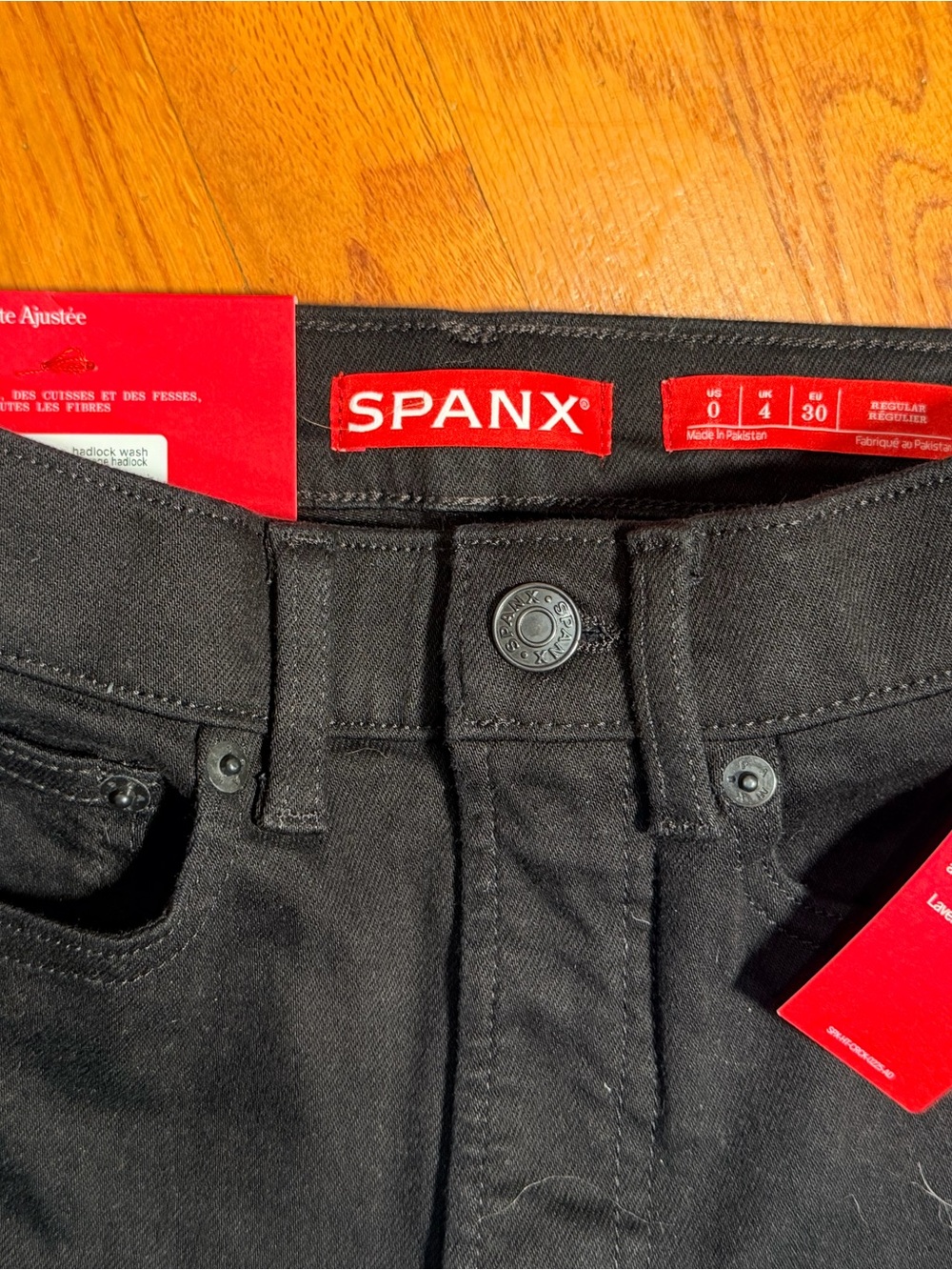 NWT SPANXSculpt Redefine Women’s Slim Straight Jeans 0